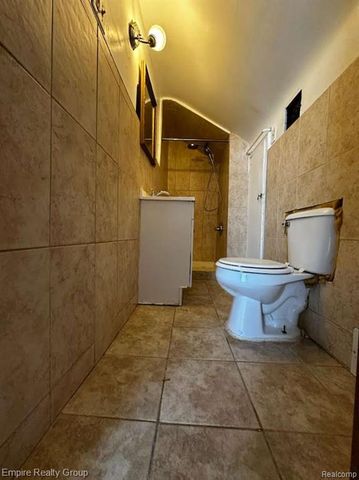 5245 Jonathon Street, Dearborn, MI 48126