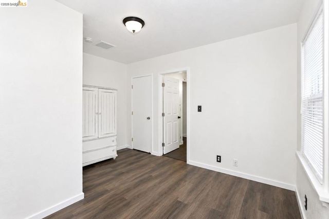 3221 Delaware St, Oakland, CA 94602