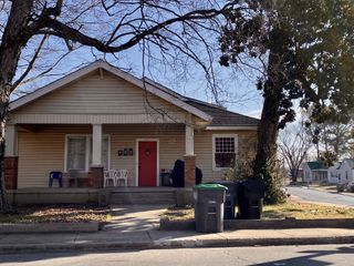 445 Greenwood Ave Apt C, Clarksville, TN 37040