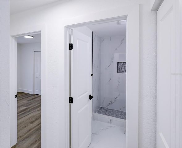 9010 W HAMILTON AVENUE, Tampa, FL 33615