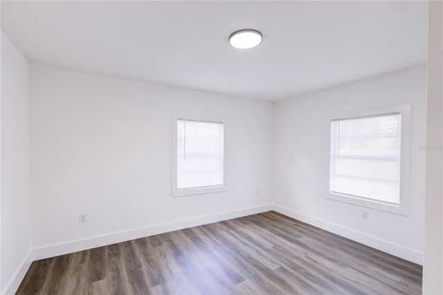 9010 W HAMILTON AVENUE, Tampa, FL 33615