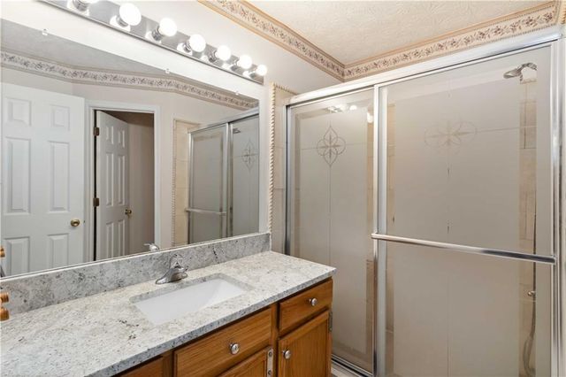 6325 Wedgeview Drive, Tucker, GA 30084