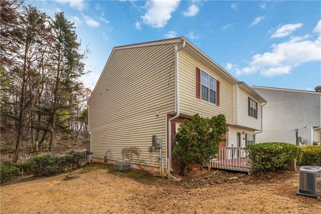 6325 Wedgeview Drive, Tucker, GA 30084