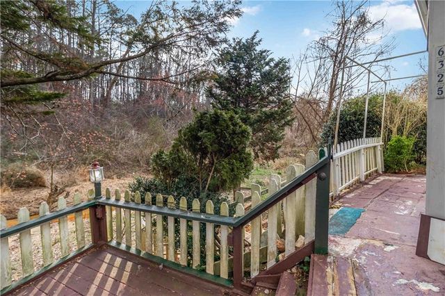 6325 Wedgeview Drive, Tucker, GA 30084