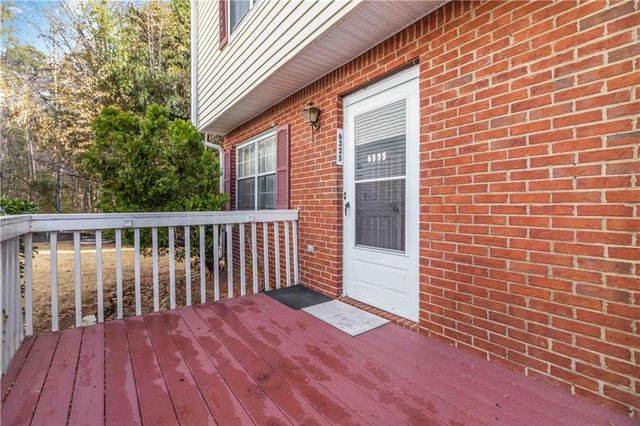 6325 Wedgeview Drive, Tucker, GA 30084