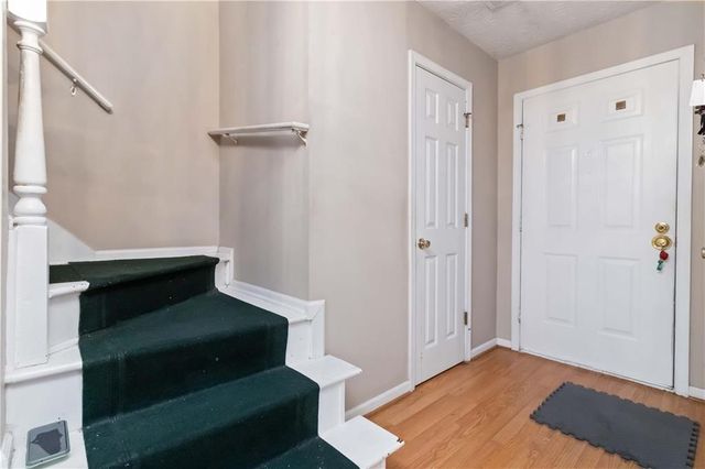 6325 Wedgeview Drive, Tucker, GA 30084