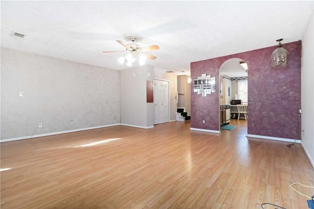 6325 Wedgeview Drive, Tucker, GA 30084