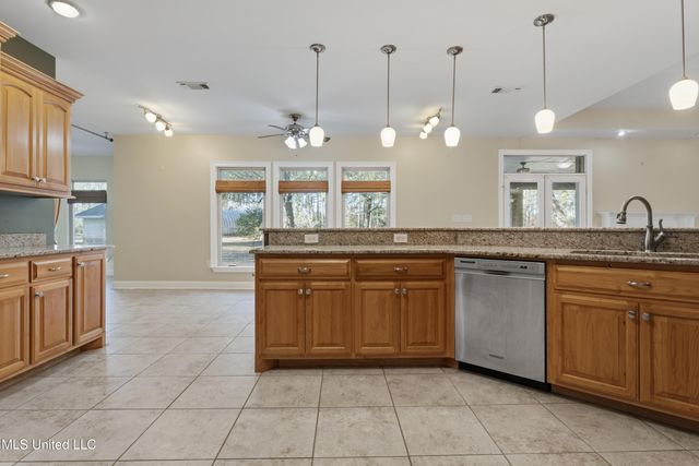 20401 Farm Road, Vancleave, MS 39565