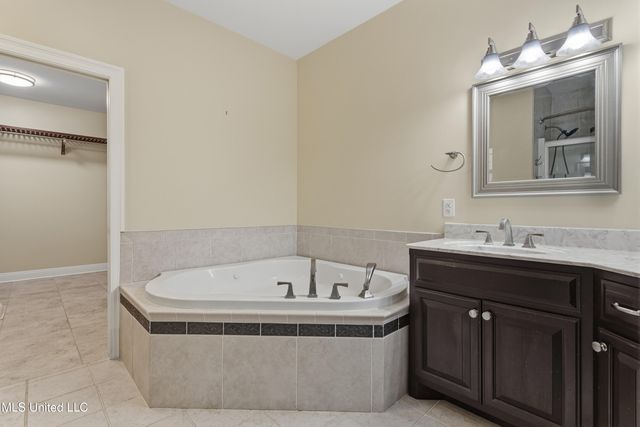 20401 Farm Road, Vancleave, MS 39565