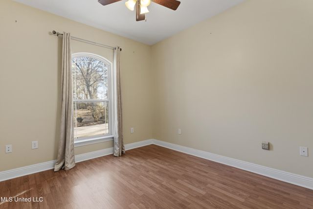 20401 Farm Road, Vancleave, MS 39565