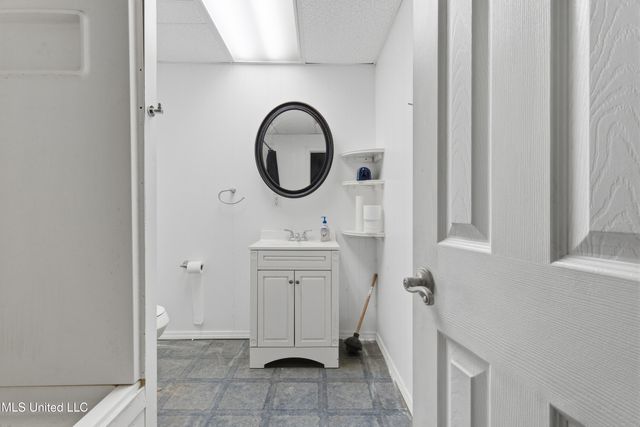 20401 Farm Road, Vancleave, MS 39565