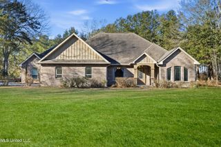 20401 Farm Road, Vancleave, MS 39565