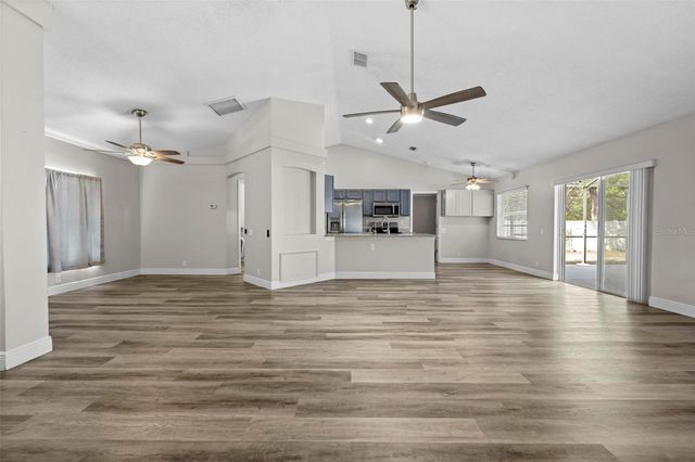 8155 GIFFEN LANE, Spring Hill, FL 34608