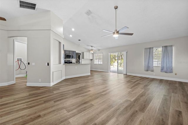 8155 GIFFEN LANE, Spring Hill, FL 34608