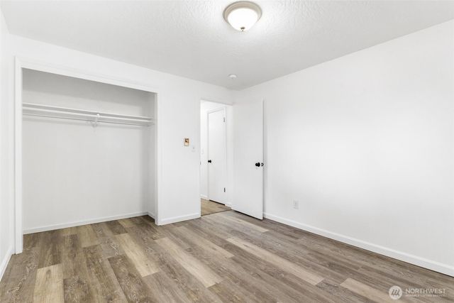 9221 -9223 North Lake Drive SW, Lakewood, WA 98498