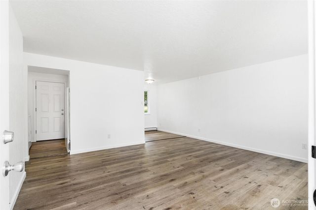 9221 -9223 North Lake Drive SW, Lakewood, WA 98498