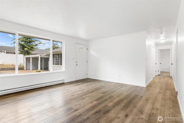9221 -9223 North Lake Drive SW, Lakewood, WA 98498