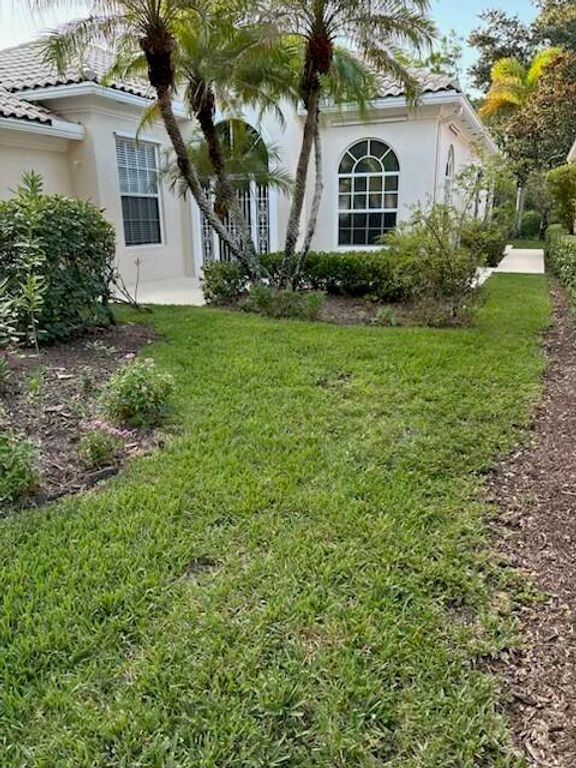 8939 OLDHAM Way, West Palm Beach, FL 33412
