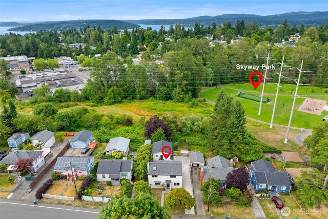 7020 S 120th Place, Seattle, WA 98178
