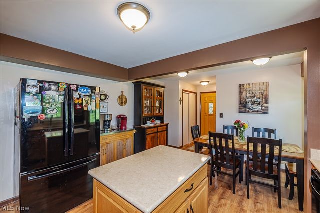 1055 Twilight Drive, Seven Hills, OH 44131