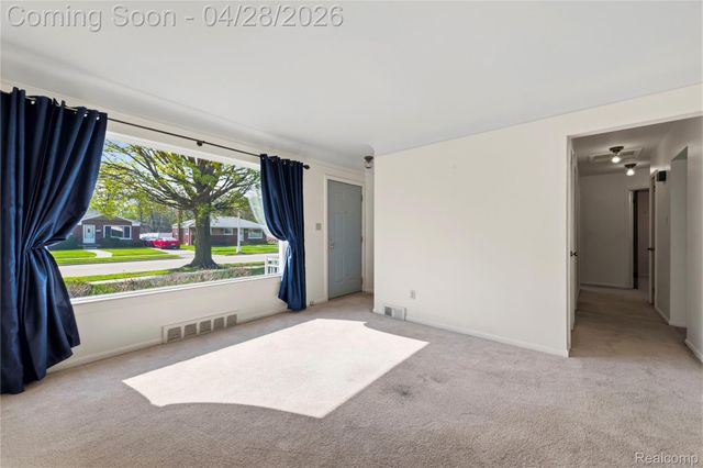 2669 Longmeadow Drive, Trenton, MI 48183