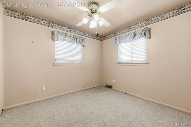 2669 Longmeadow Drive, Trenton, MI 48183