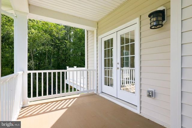 7135 LEEDS MANOR RD, Marshall, VA 20115