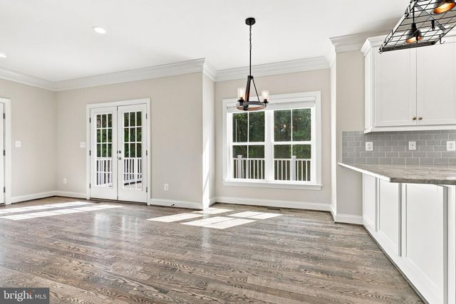 7135 LEEDS MANOR RD, Marshall, VA 20115