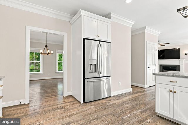 7135 LEEDS MANOR RD, Marshall, VA 20115