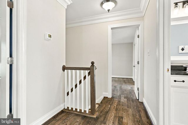 7135 LEEDS MANOR RD, Marshall, VA 20115