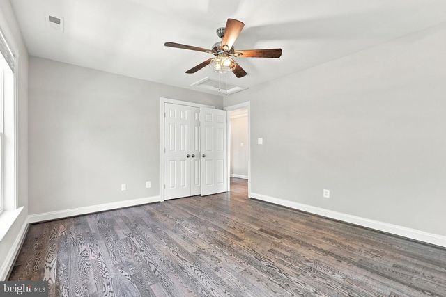 7135 LEEDS MANOR RD, Marshall, VA 20115