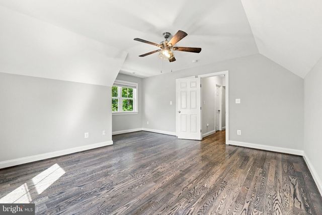 7135 LEEDS MANOR RD, Marshall, VA 20115