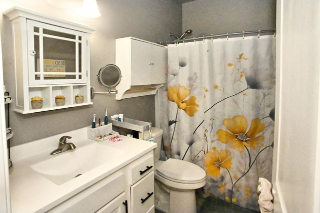 1205 Tower Lane, Porter, IN 46304