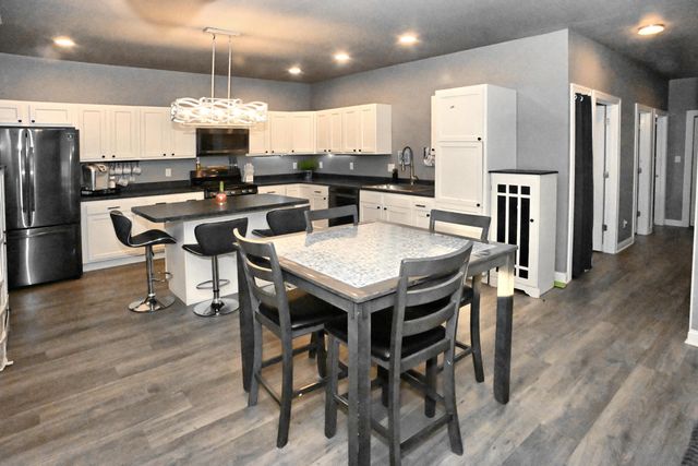 1205 Tower Lane, Porter, IN 46304