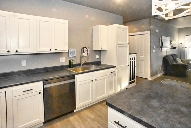 1205 Tower Lane, Porter, IN 46304