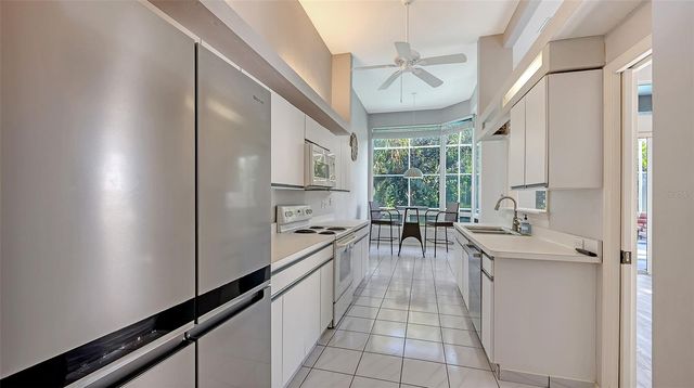 6723 PASEO CASTILLE, Sarasota, FL 34238