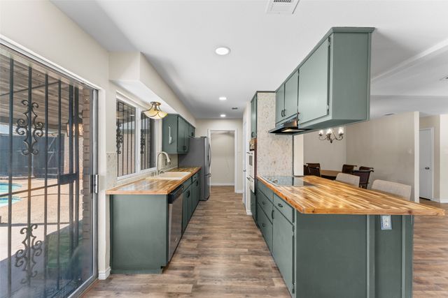 508 Danny Drive, Desoto, TX 75115