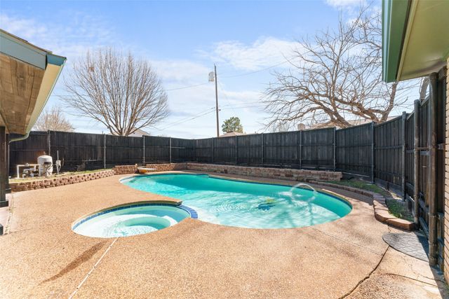 508 Danny Drive, Desoto, TX 75115