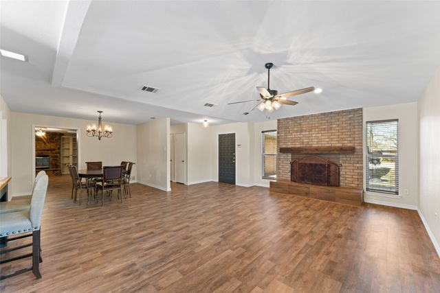 508 Danny Drive, Desoto, TX 75115