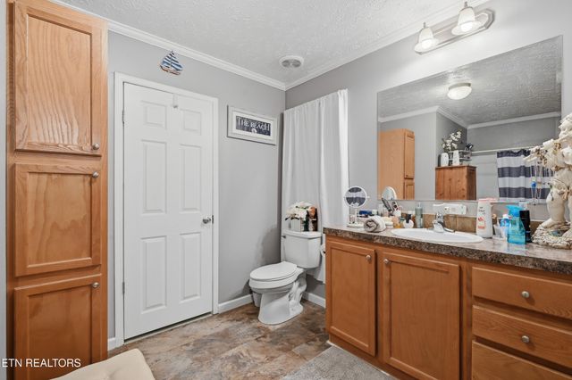 1012 Ashley Meadows Drive, Strawberry Plains, TN 37871