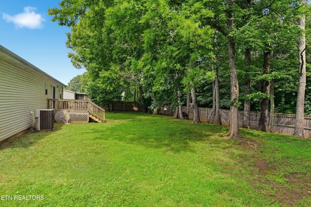 1012 Ashley Meadows Drive, Strawberry Plains, TN 37871
