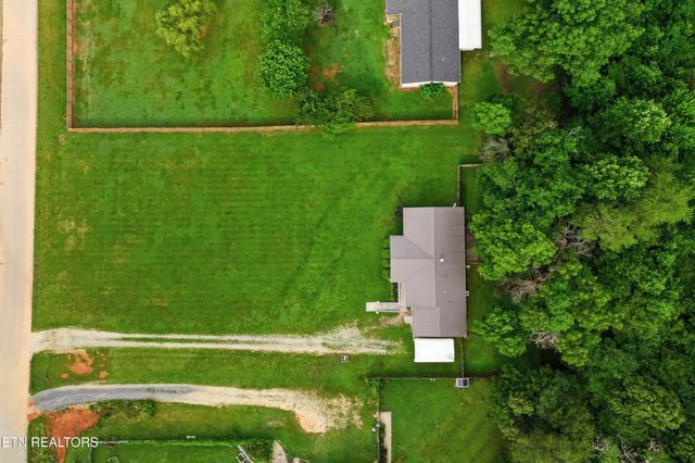 1012 Ashley Meadows Drive, Strawberry Plains, TN 37871
