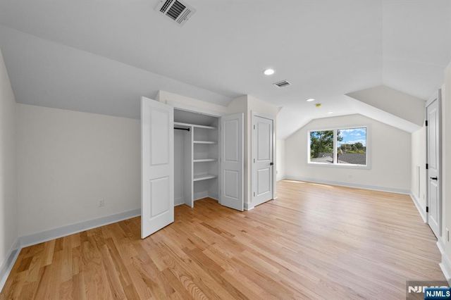 135 La Salle Avenue, Clifton, NJ 07013