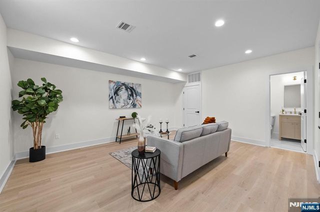 135 La Salle Avenue, Clifton, NJ 07013