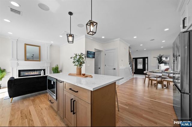 135 La Salle Avenue, Clifton, NJ 07013