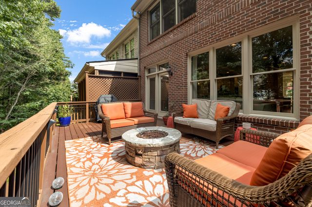 2614 Long Pointe, Roswell, GA 30076