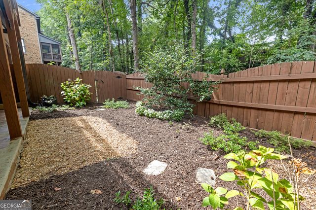 2614 Long Pointe, Roswell, GA 30076
