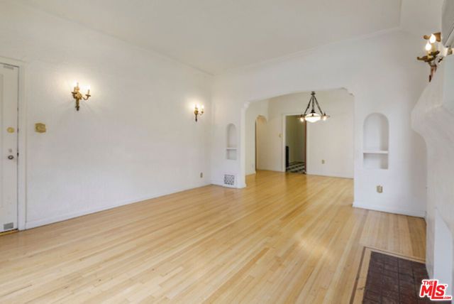 421 N Ogden Drive, Los Angeles, CA 90036