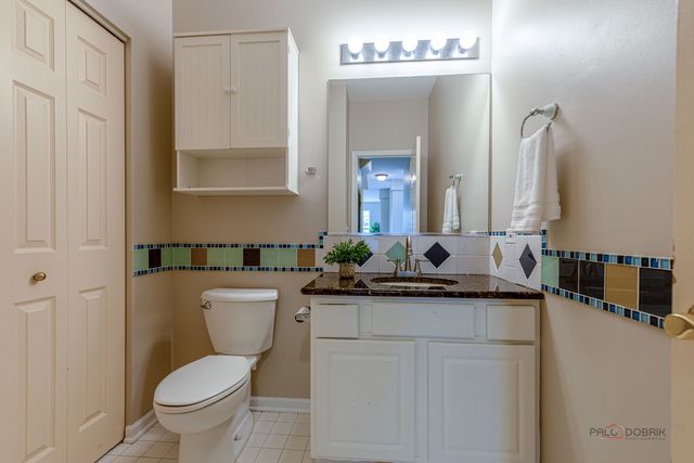775 Lipizzan Lane, Wauconda, IL 60084