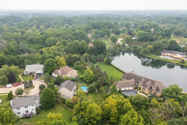 775 Lipizzan Lane, Wauconda, IL 60084